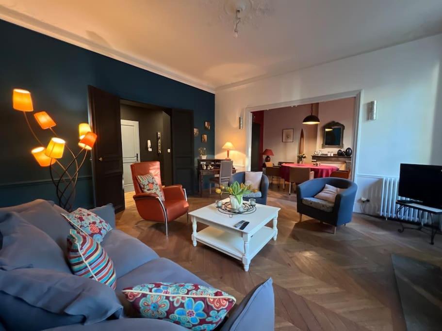 Coeur De Ville, Garage Prive Et Gratuit Avec Terrasse ! Cahors Eksteriør bilde